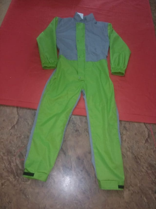 Green Nylon blast suits 640x853